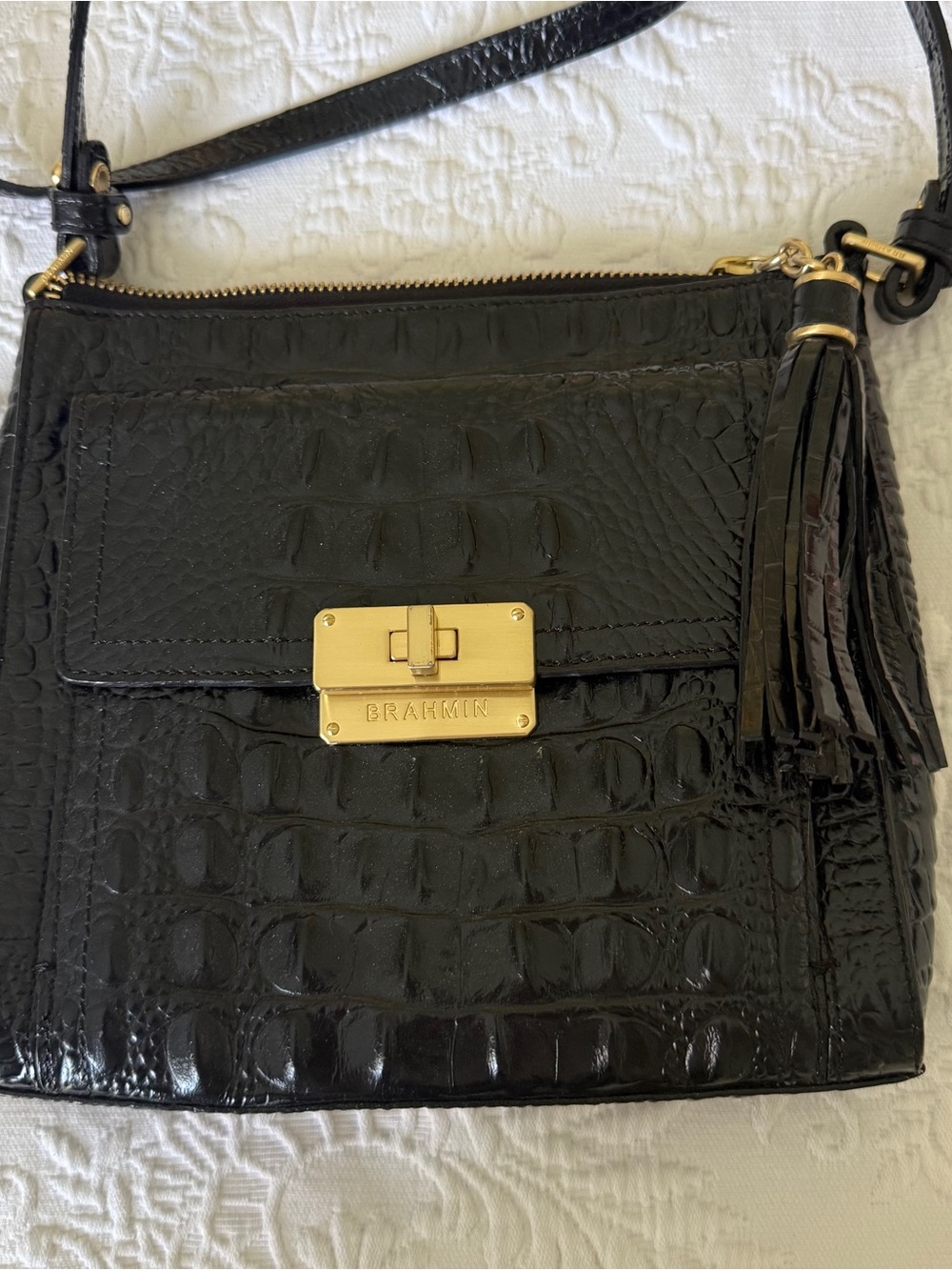 BRAHMIN Black Crossbody Bag with Crocodile Embossed Leather - Picture 4 of 9